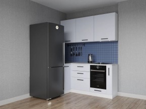 Кухонный гарнитур угловой Смоки 1000*1800 (Стол. 26мм) в Ишиме - ishim.ok-mebel.com | фото