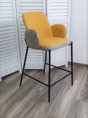 Полубарный стул NYX (H=65cm) VF106 желтый / VF120 серый М-City в Ишиме - ishim.ok-mebel.com | фото
