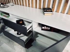 Тумба ТВ большая Парус (Белый/Графит) в Ишиме - ishim.ok-mebel.com | фото 3
